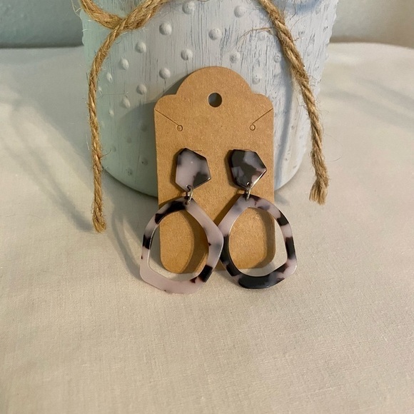 Circle Drop Earrings Marbled Black and White - Picture 2 of 3